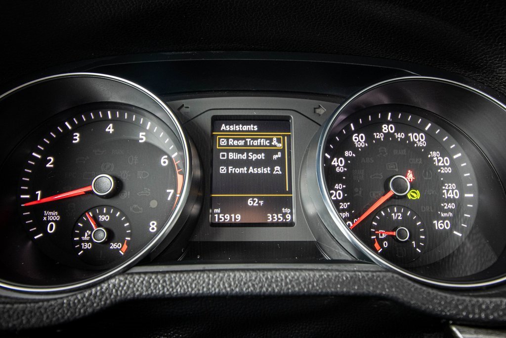 Used 2018 Volkswagen Passat 2.0T SE image 33