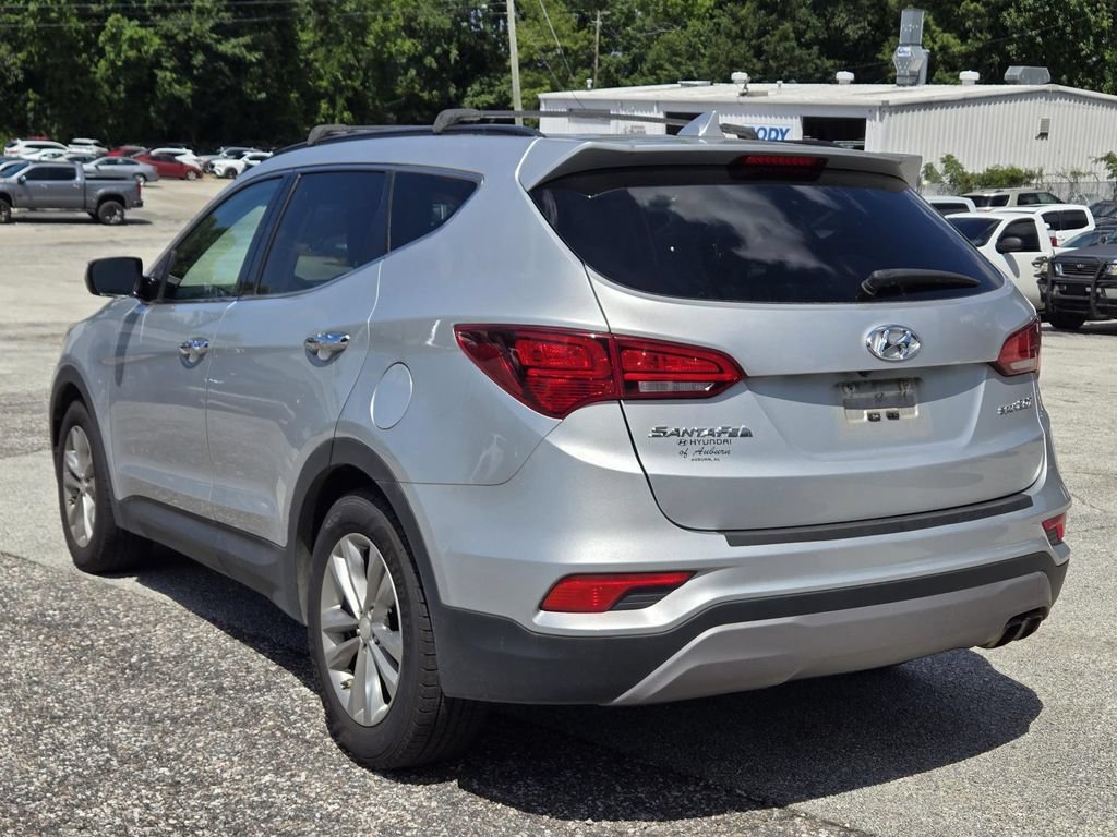 Used 2017 Hyundai Santa Fe Sport 2.0T FWD image 3