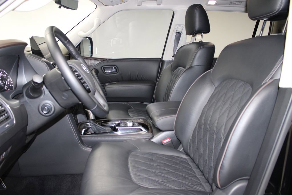 Used 2024 Nissan Armada Platinum w/ Captain's Chairs Package image 21