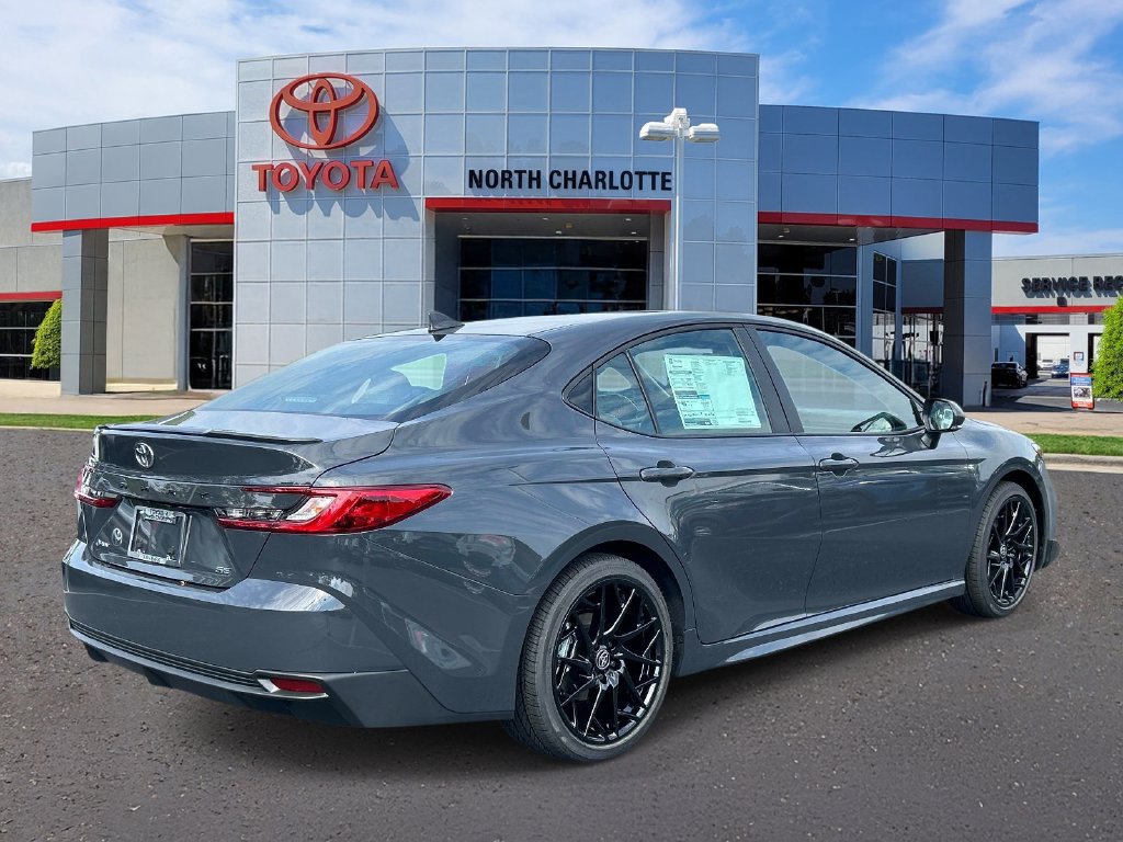New 2026 Toyota Camry SE w/ Convenience Package FWD image 8