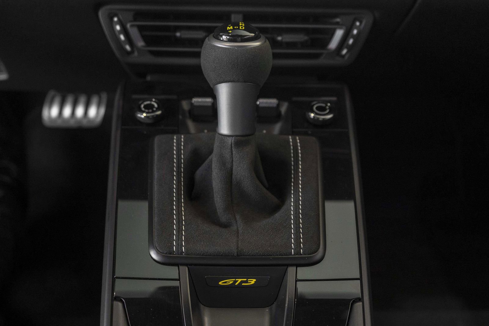 Used 2022 Porsche 911 GT3 RWD image 41