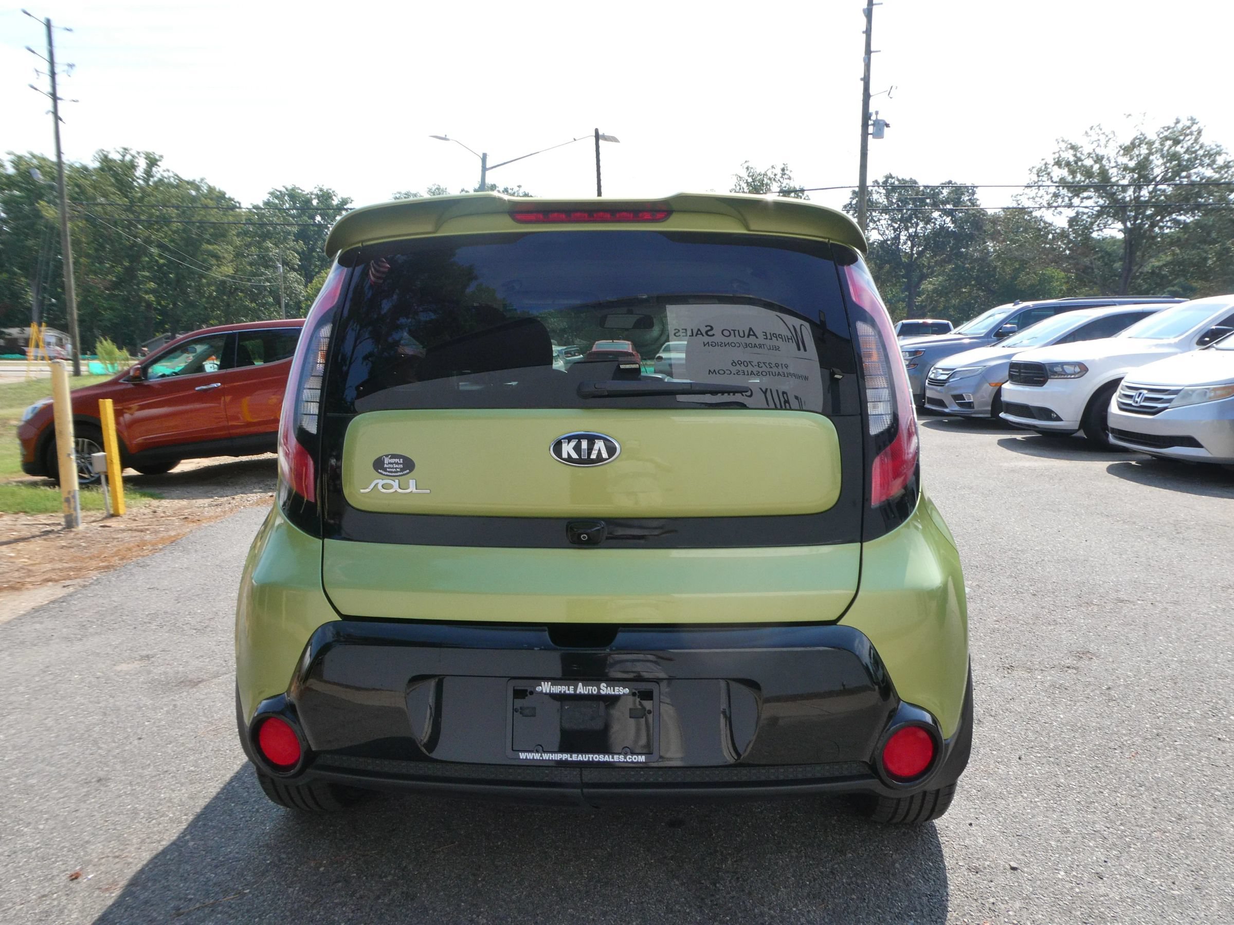 Used 2016 Kia Soul + FWD image 6
