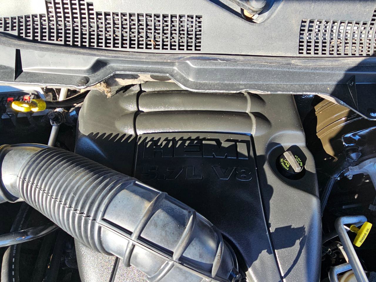 Used 2012 RAM 1500 Big Horn image 32