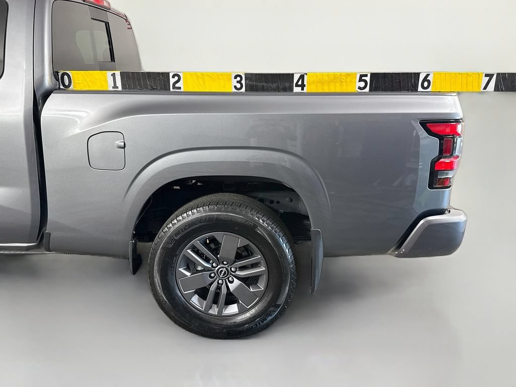 Certified 2025 Nissan Frontier SV w/ SV Convenience Package AWD/4WD image 14