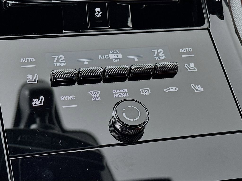 New 2026 Porsche Panamera 4 image 23