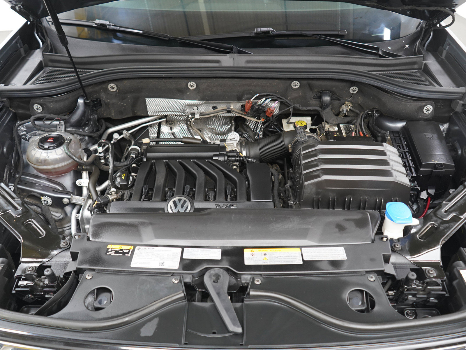 Used 2022 Volkswagen Atlas SEL Premium AWD/4WD image 31
