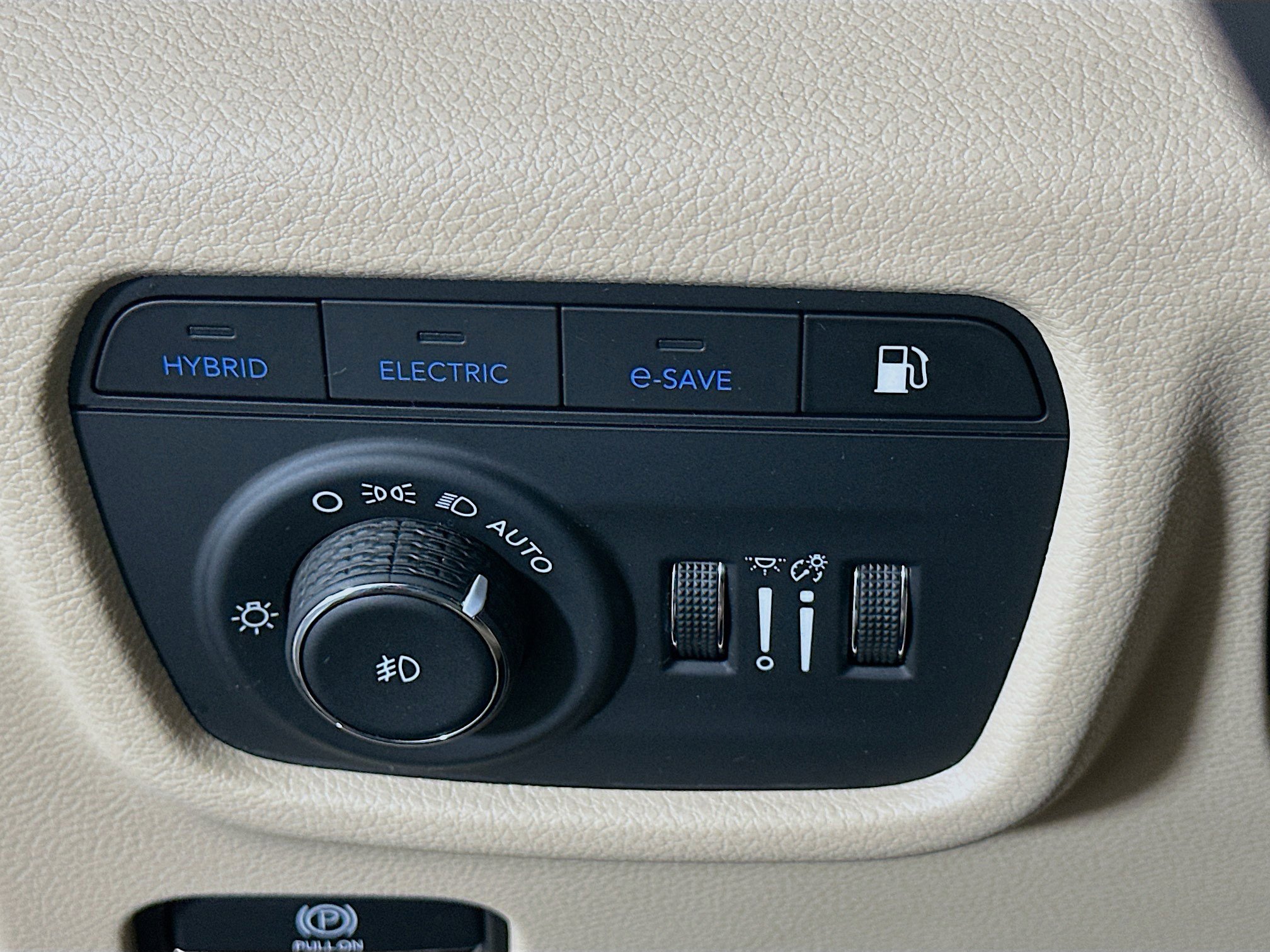 Used 2022 Jeep Grand Cherokee Limited 4xe image 17