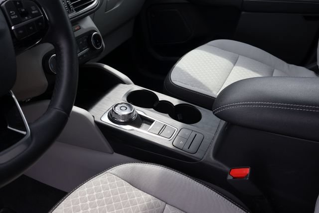 Used 2024 Ford Escape Active AWD/4WD image 7
