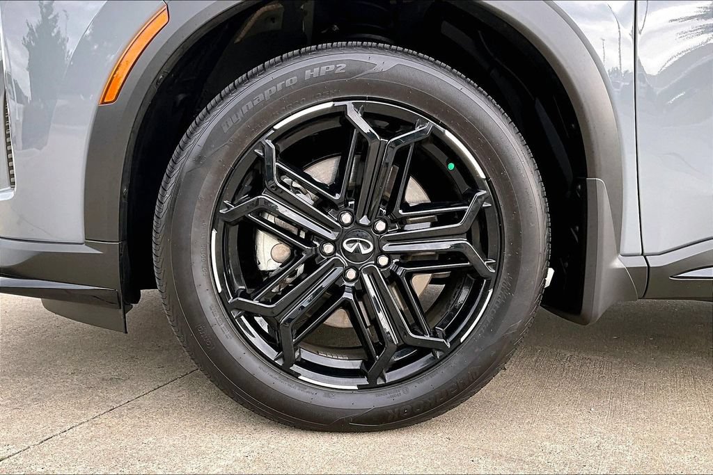 Certified 2026 INFINITI QX60 Sport w/ Dark Cargo Package AWD/4WD image 10
