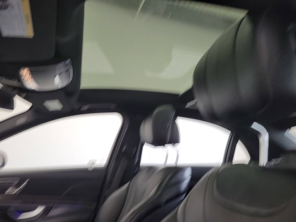 Used 2017 Mercedes-Benz S 550e w/ Premium Package image 19