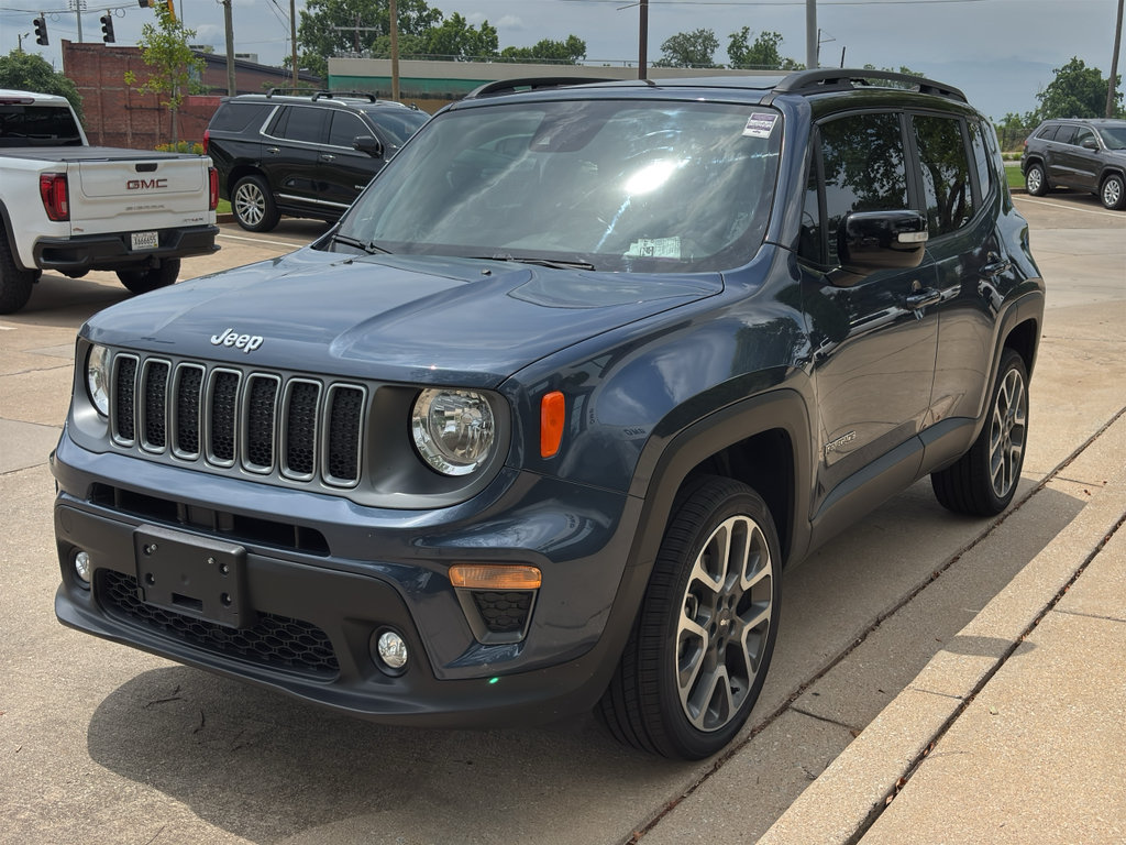 Used 2022 Jeep Renegade Limited w/ Sun, Sound & Wheels Group AWD/4WD image 3