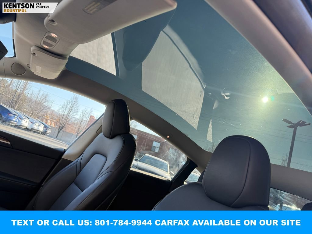 Used 2023 Tesla Model Y Long Range image 25