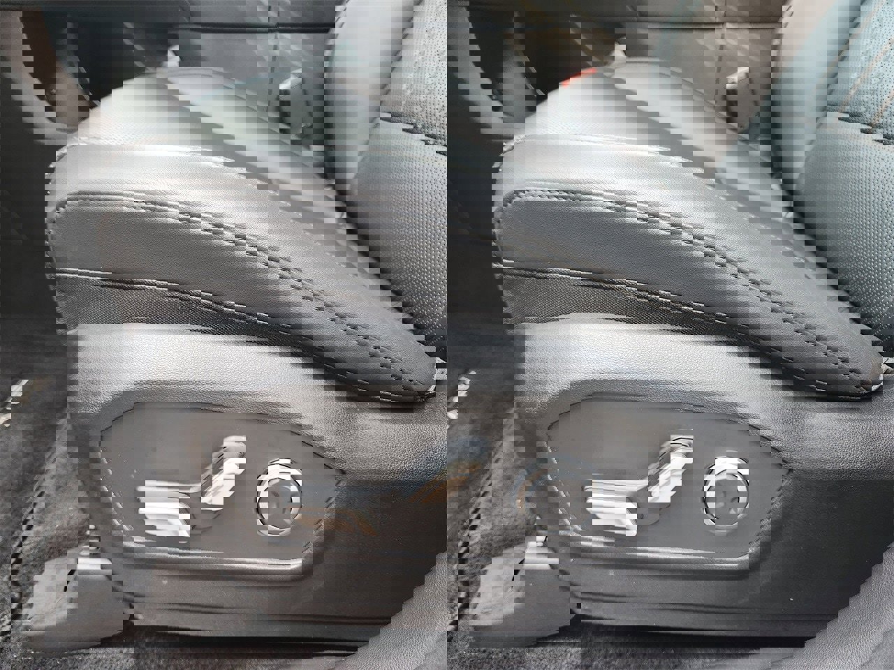 Used 2024 Hyundai Santa Fe XRT image 23