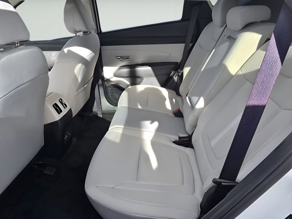 Used 2025 Hyundai Tucson SEL image 26