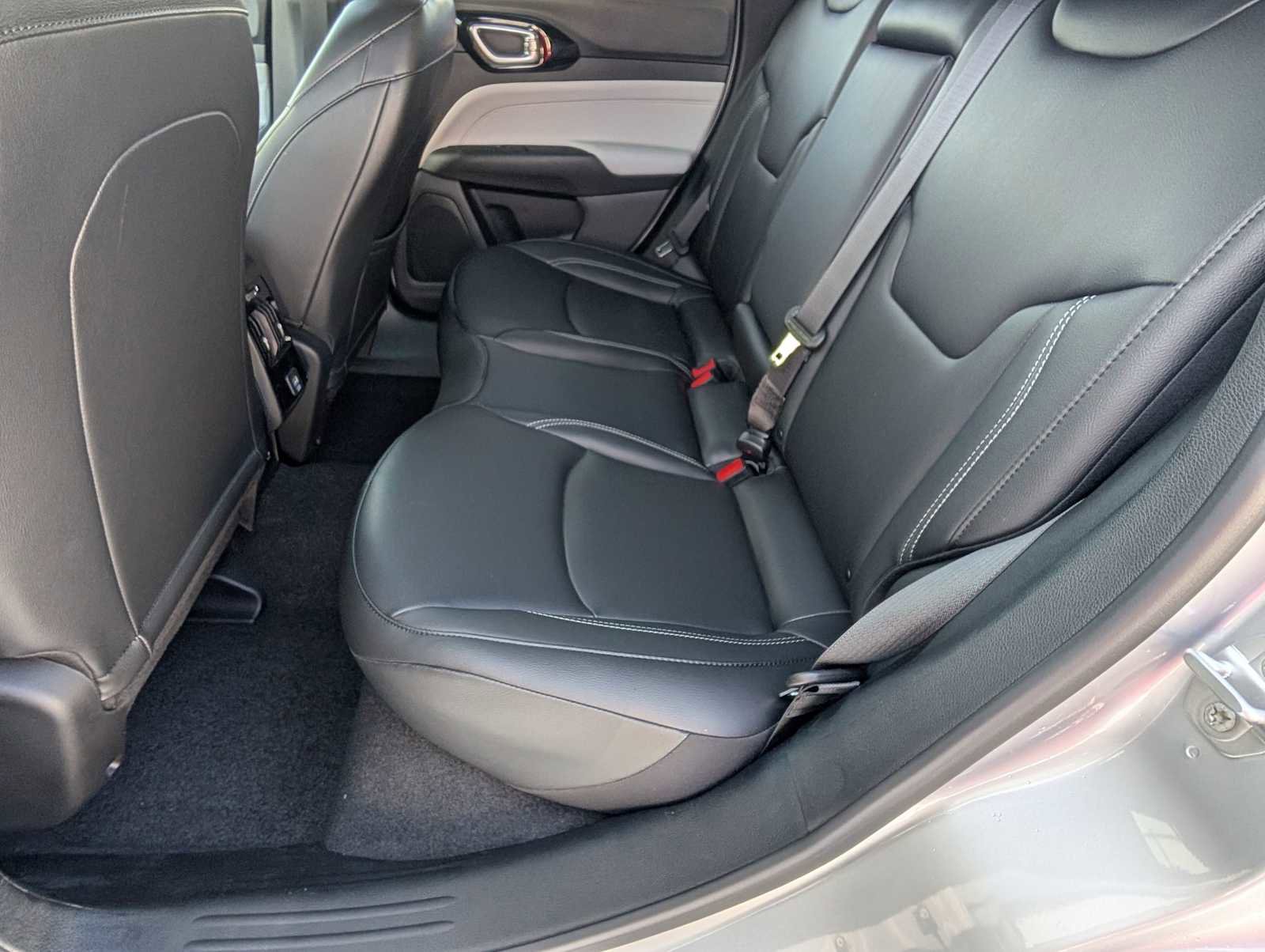 New 2026 Jeep Compass Limited w/ Sun, Sound & Navigation Group AWD/4WD image 12