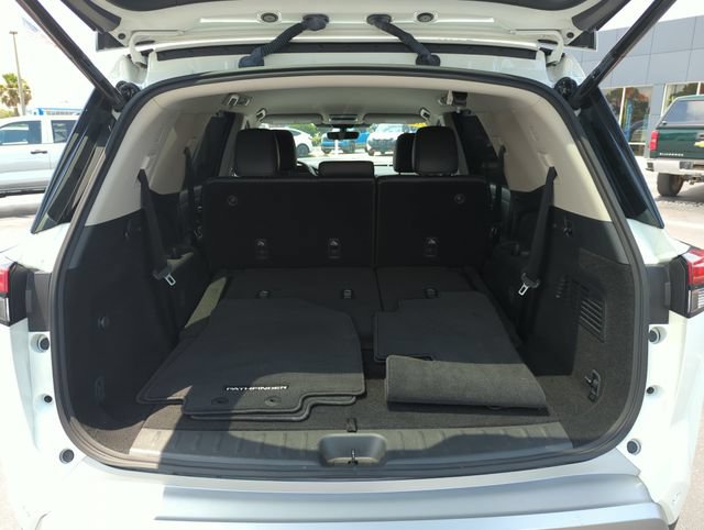 Certified 2023 Nissan Pathfinder SL AWD/4WD image 19