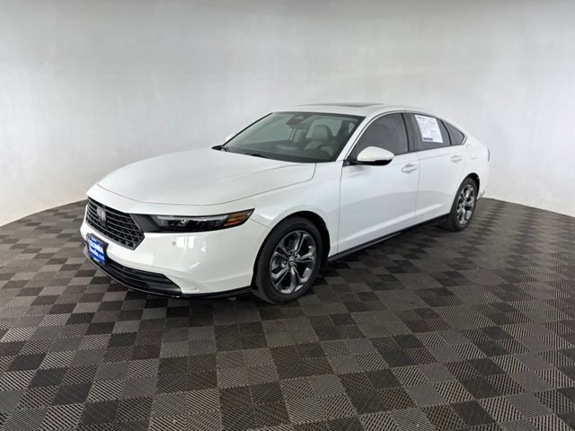 Used 2025 Honda Accord EX-L image 4