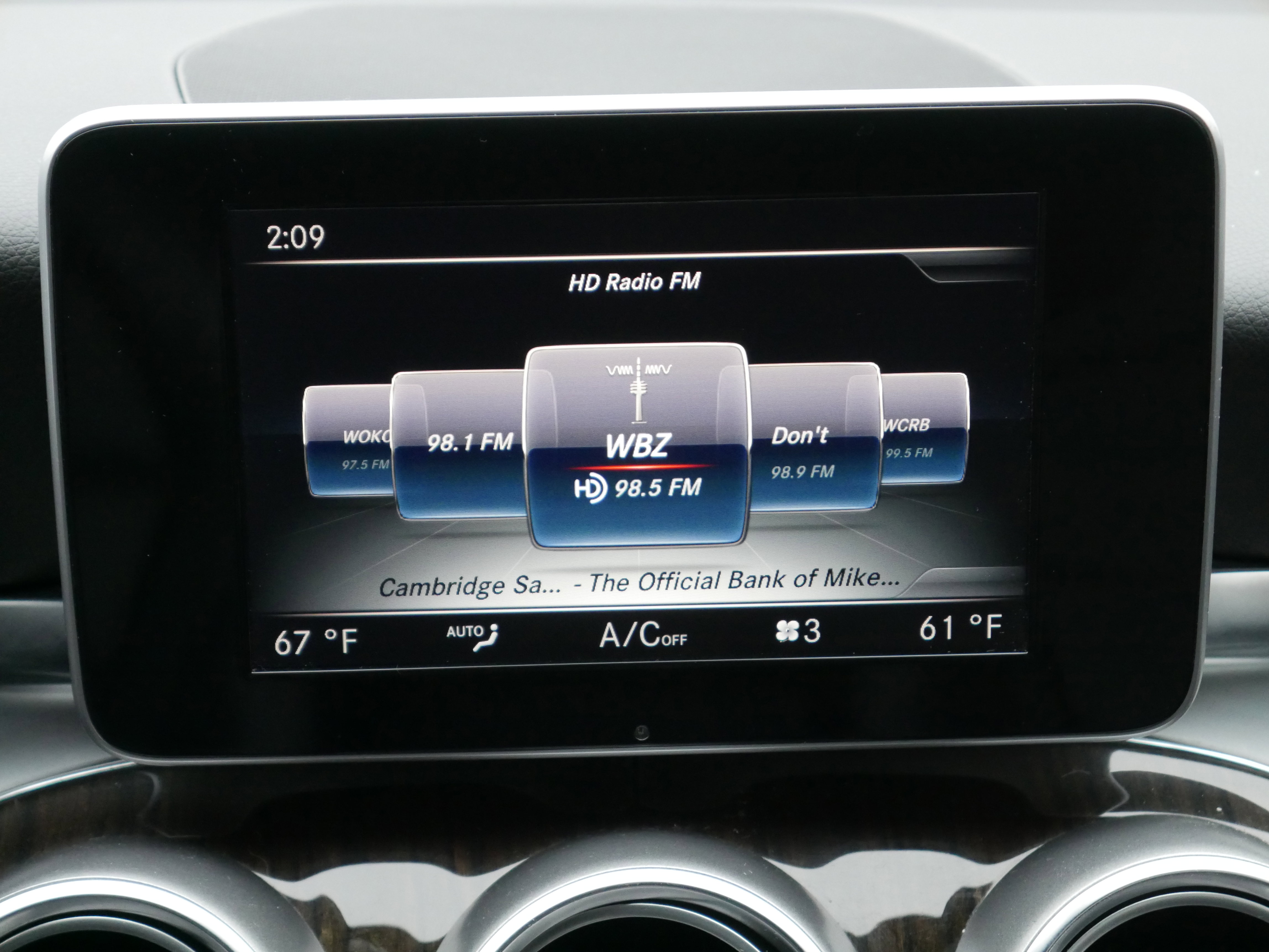 Used 2018 Mercedes-Benz C 300 C 300 image 17