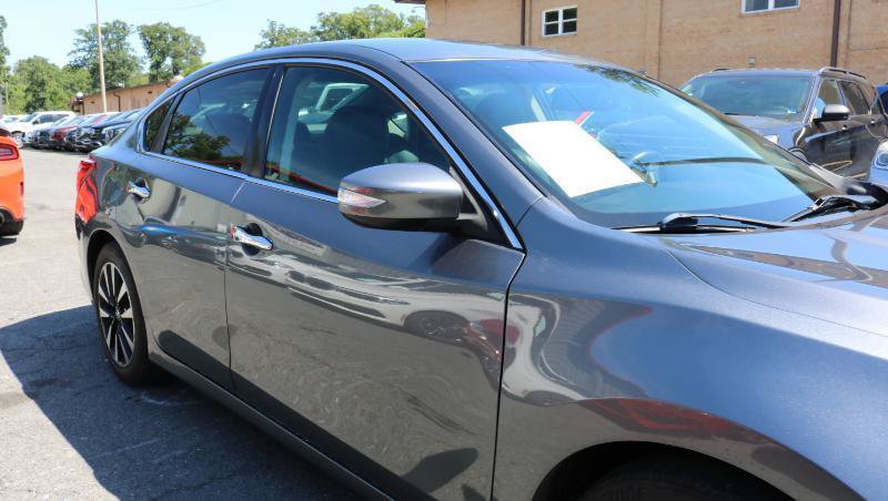 Used 2018 Nissan Altima 2.5 SL FWD image 3