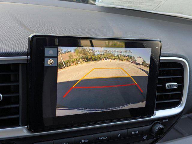 New 2025 Hyundai Venue SEL image 22