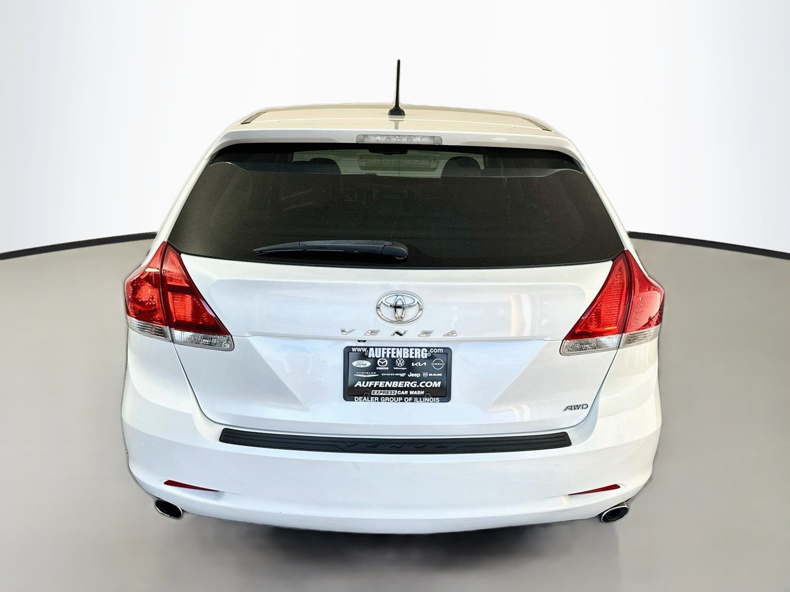 Used 2010 Toyota Venza AWD image 6