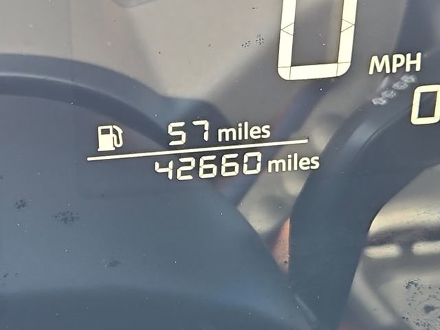 Used 2025 Nissan Kicks S image 20