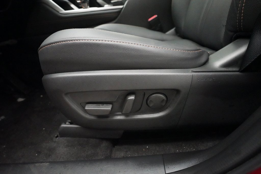 Certified 2025 MAZDA CX-70 Plug-In Hybrid w/ Premium Pkg image 29