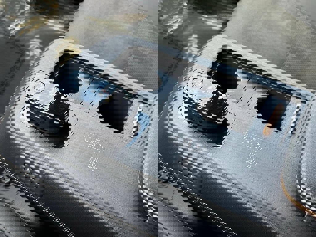 Used 2023 Nissan Ariya FWD image 34