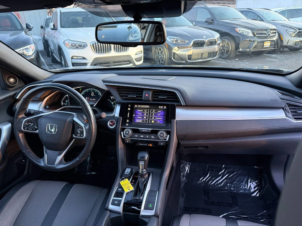 Used 2016 Honda Civic Touring image 17