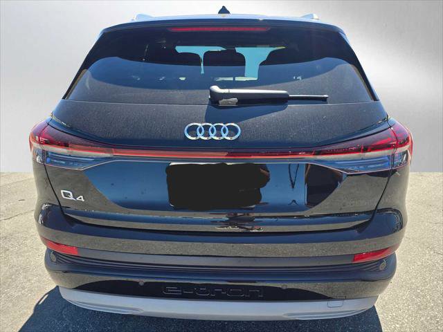 Used 2023 Audi Q4 e-tron Premium Plus w/ Premium Plus image 4