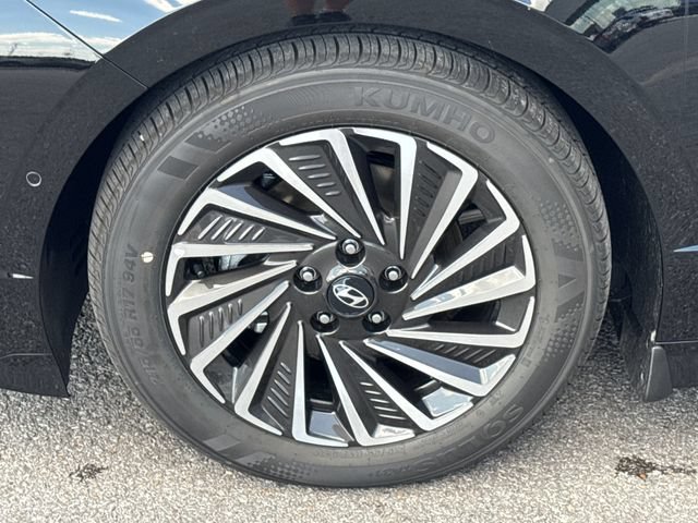 New 2026 Hyundai Sonata Limited FWD image 23