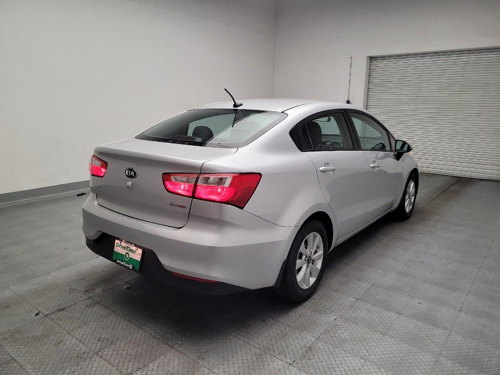 Used 2017 Kia Rio EX w/ Option Group 030 FWD image 9
