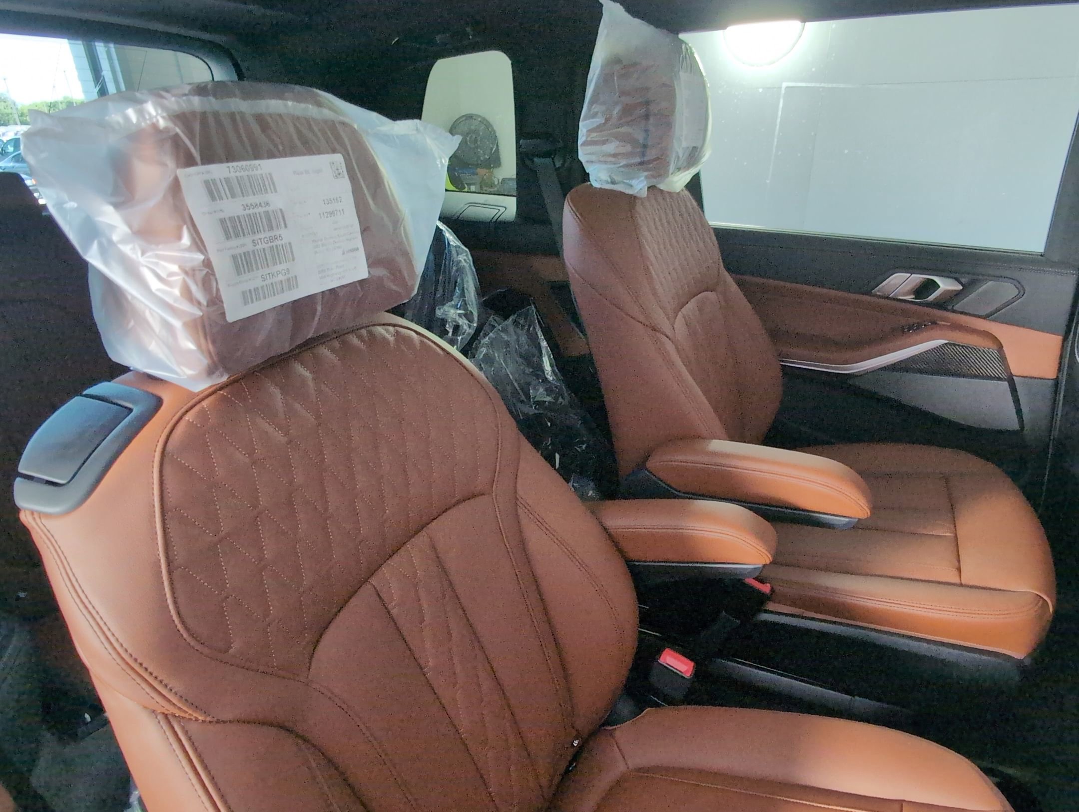 New 2026 BMW X7 M60i image 32