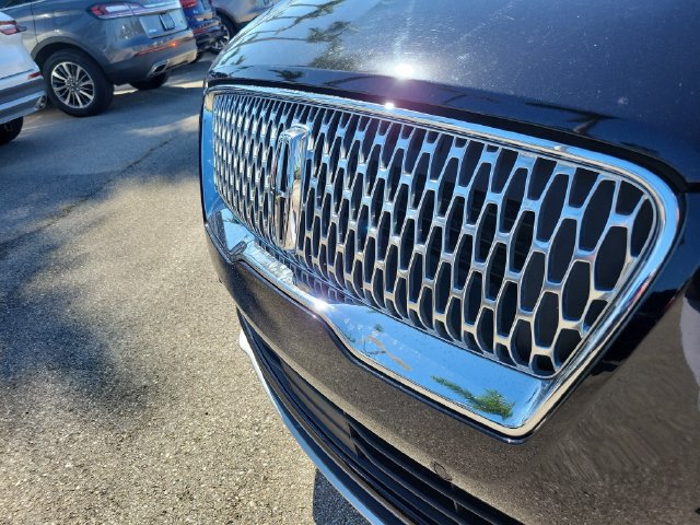 Certified 2019 Lincoln MKC Black Label AWD/4WD image 14