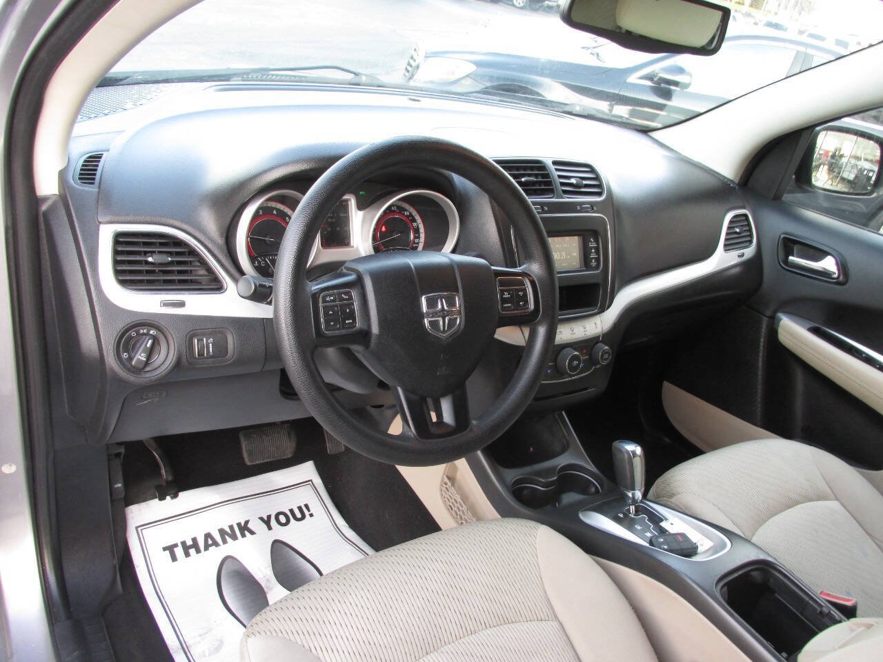Used 2015 Dodge Journey SXT w/ Flexible Seating Group FWD image 10