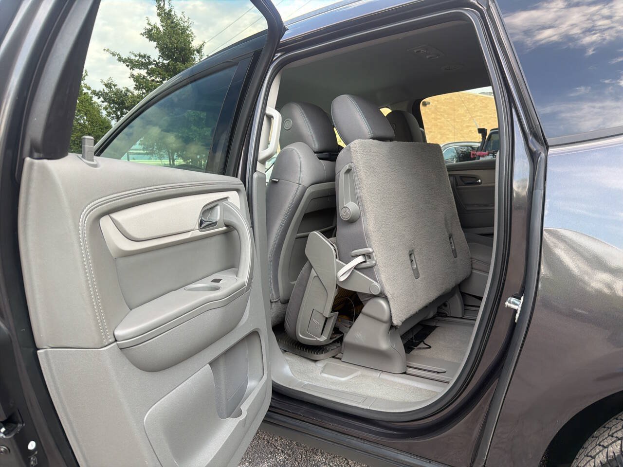Used 2016 Chevrolet Traverse LS FWD image 22