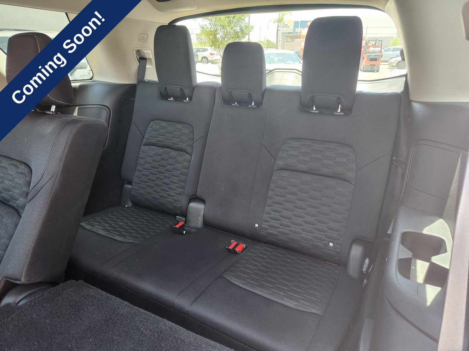 Used 2022 Nissan Pathfinder S AWD/4WD image 13