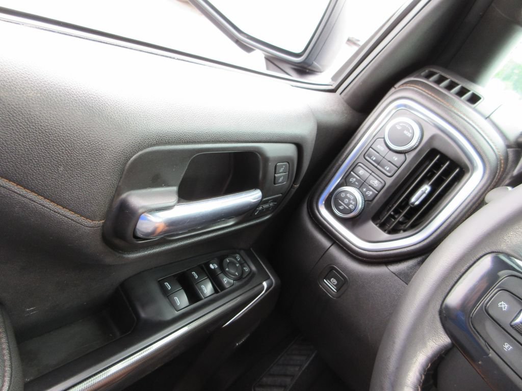 Certified 2020 GMC Sierra 1500 AT4 w/ AT4 Premium Package AWD/4WD image 31