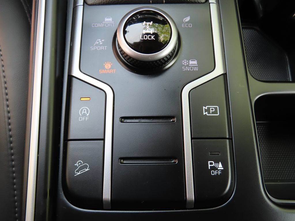 Certified 2023 Kia Sorento S w/ Panoramic Sunroof Package AWD/4WD image 13