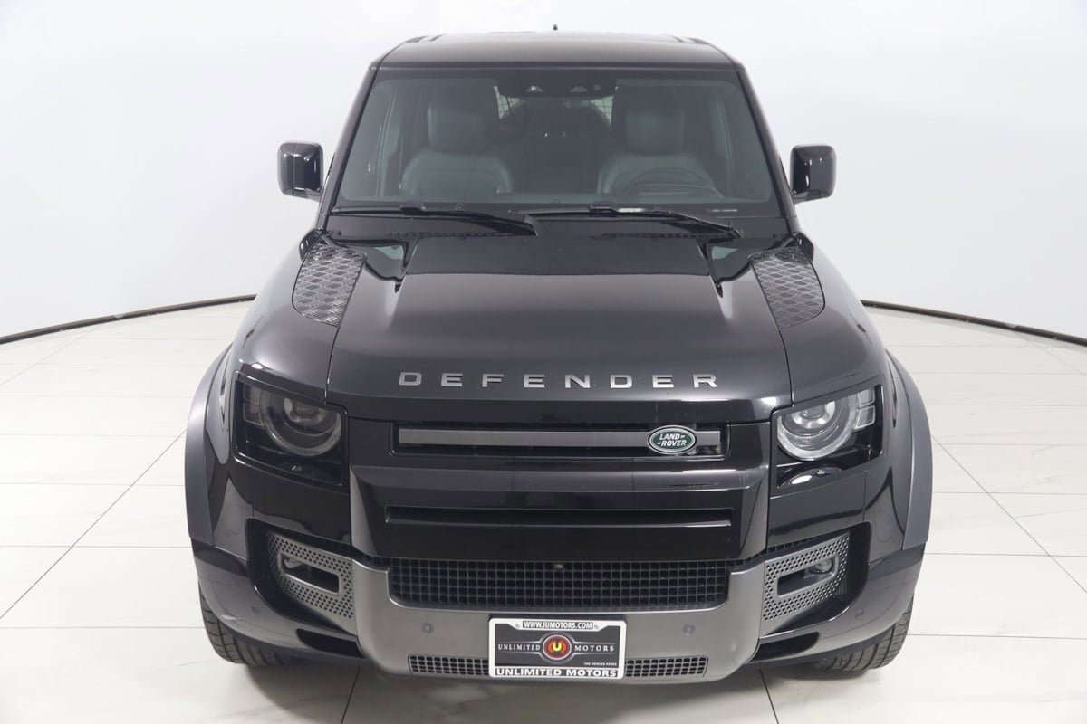 Used 2023 Land Rover Defender 110 V8 AWD/4WD image 51