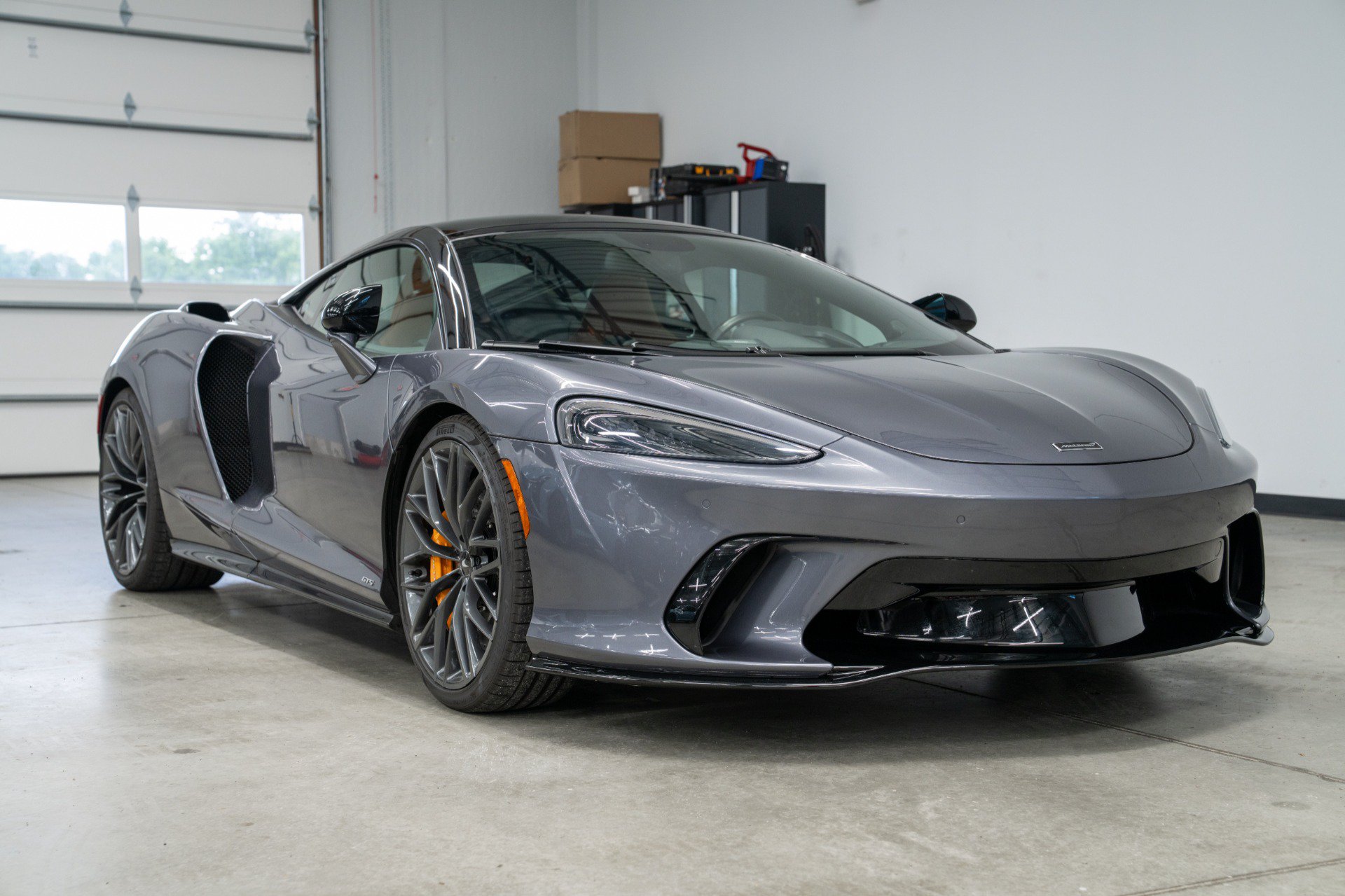 Used 2025 McLaren GTS RWD image 35