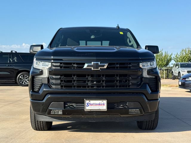 Used 2025 Chevrolet Silverado 1500 RST w/ Texas Edition Plus AWD/4WD image 2