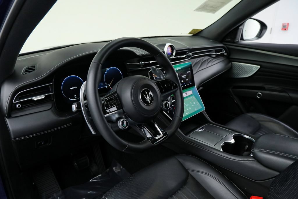Certified 2023 Maserati Grecale GT AWD/4WD image 16
