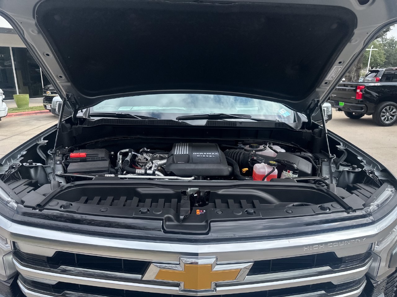 New 2026 Chevrolet Silverado 1500 High Country w/ High Country Premium Package AWD/4WD image 25