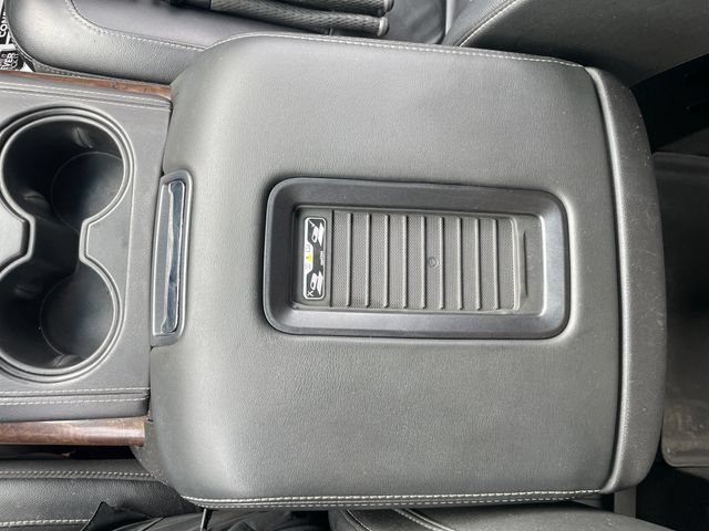 Used 2016 Chevrolet Tahoe LT w/ Luxury Package AWD/4WD image 17