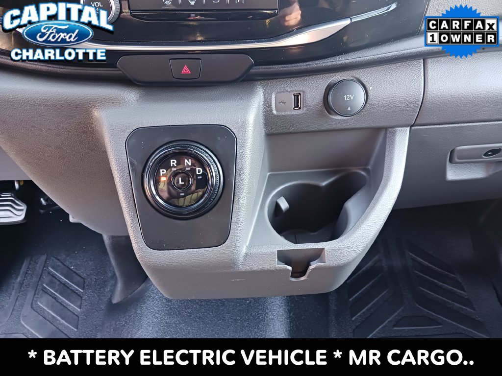 Used 2023 Ford E-Transit Medium Roof RWD image 18