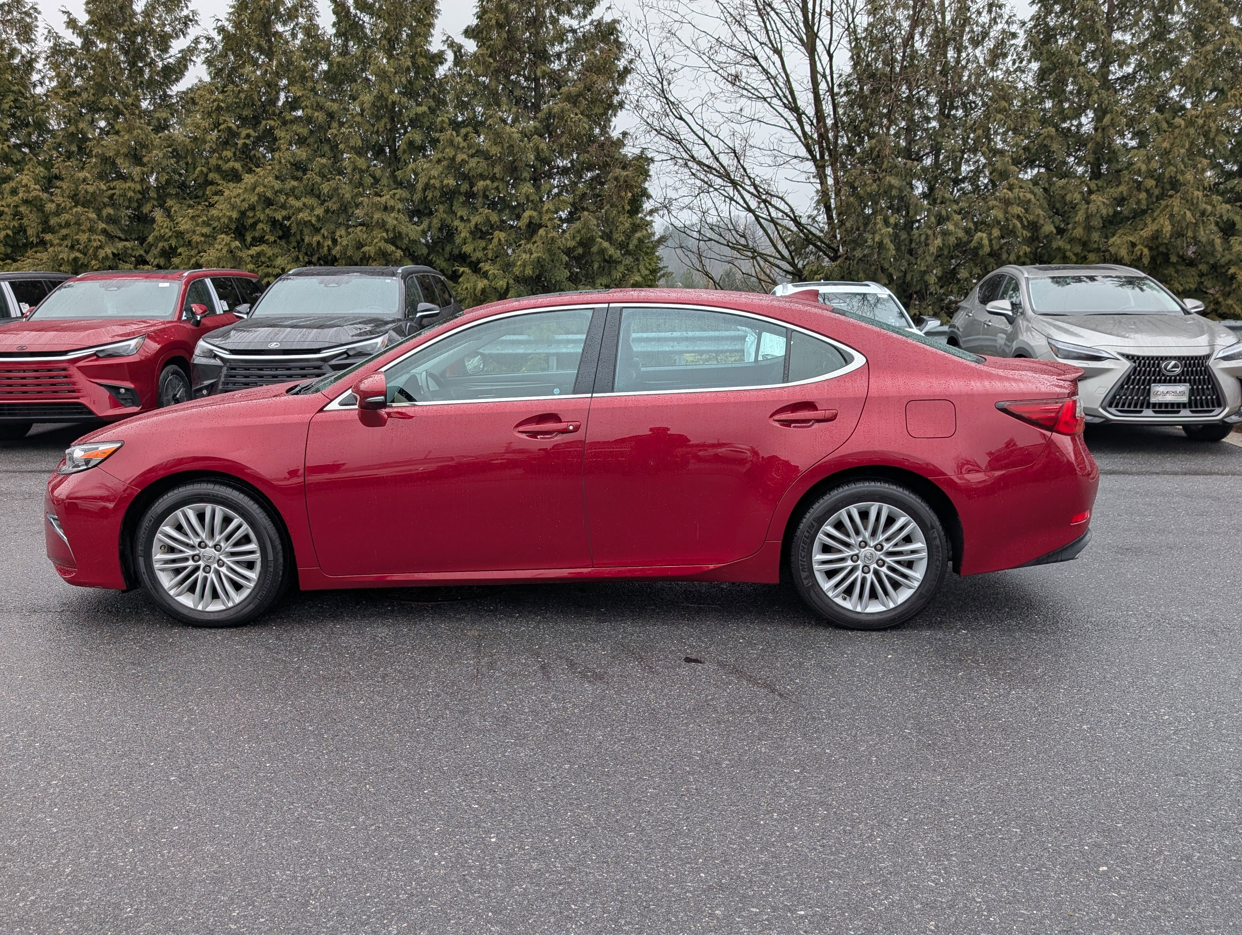 Used 2017 Lexus ES 350 w/ Premium Package image 6