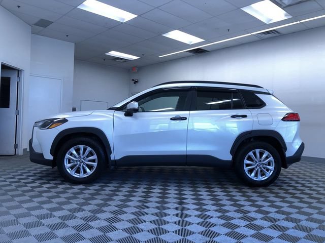 Certified 2023 Toyota Corolla Cross LE AWD/4WD image 11