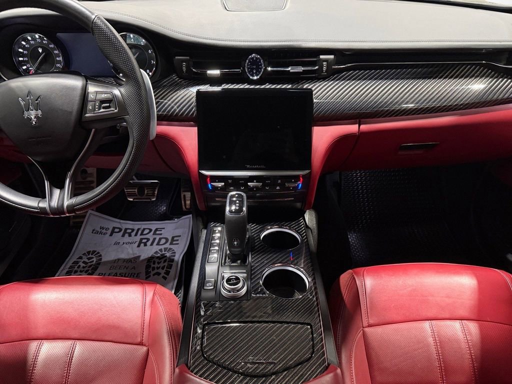 Used 2022 Maserati Quattroporte Modena Q4 image 34