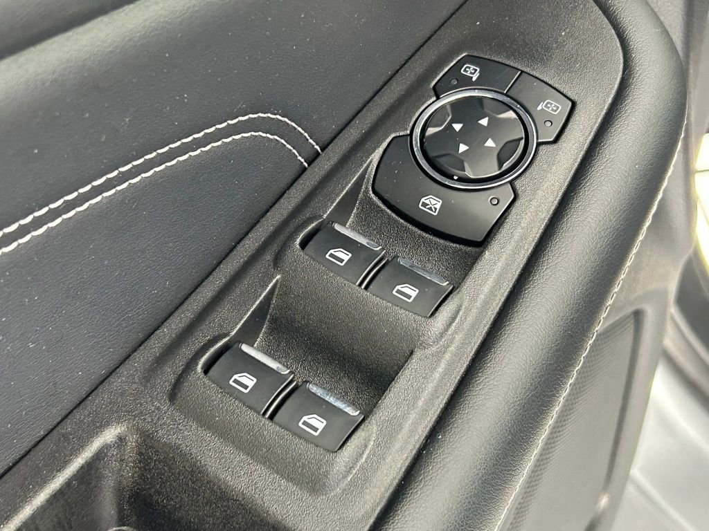 Used 2024 Ford Edge Titanium image 37